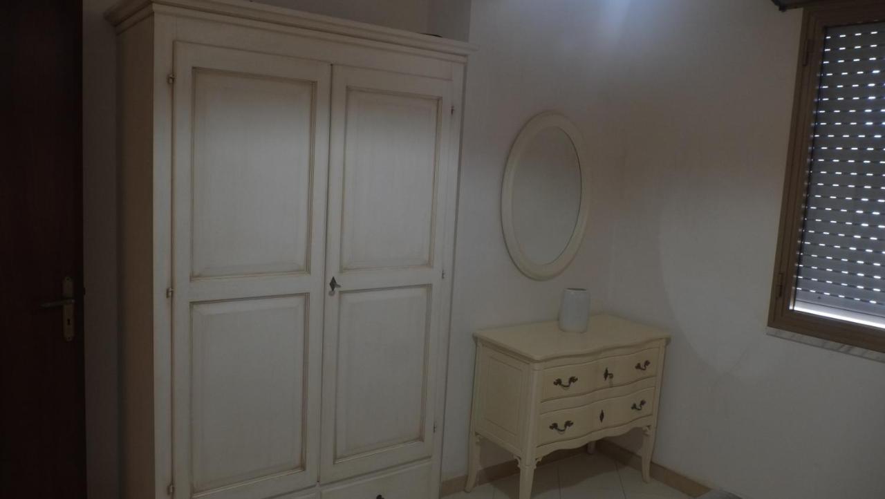 Villa Isolde Triscina Luaran gambar